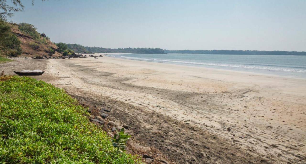 Saminder Beach House Jaitapur Екстер'єр фото